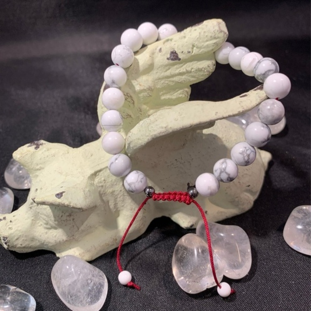 Howlite Gemstone Adjustable Bracelet